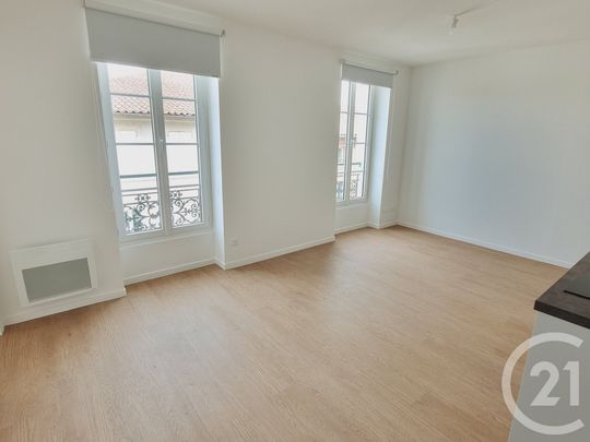 Location Appartement 2 pièces 41m² GAILLAC 81600 - Photo 1