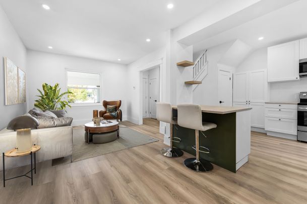 For Lease - 5 GILCHRIST Avenue, Tunneys Pasture and Ottawa West, Ontario - Photo 1