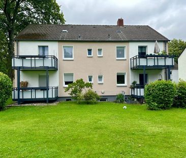 3-Zimmer-Wohnung mit sonnigem Balkon, frisch renoviert und in ruhig... - Foto 1