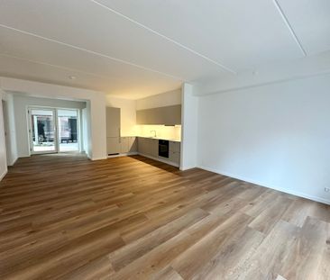 Lys 3-værelses lejlighed i Nørresundby med altan og tagterrasse - Photo 6