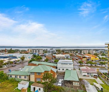 6th Floor Apartment with Ocean and Lake Views - Photo 6