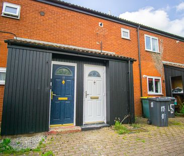 2-Bed Flat to Let on Threefields, Ingol, Preston - Photo 1