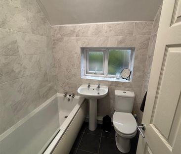 Valley Road, Wirral - Photo 4