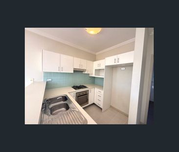 Spacious 1 Bedroom Unit with wrap around Balconies - Photo 6