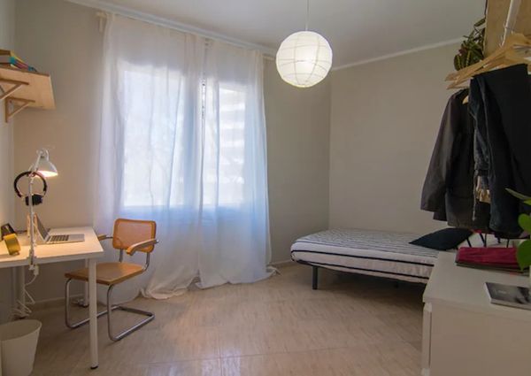 Carrer de la Indústria, Barcelona, Catalonia 08025