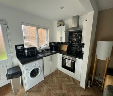 1 bedroom terraced house to rent - Photo 5