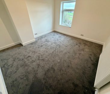 NEW STREET - Photo 6