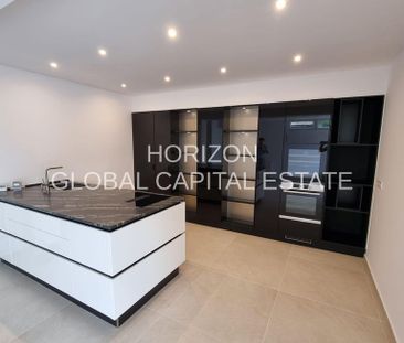 7 room luxury Villa for rent in Palmanova, Spain - Photo 4