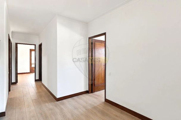 Apartment T4 in Matosinhos e Leça da Palmeira, Matosinhos - Photo 1