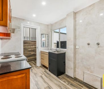 “One Bedroom Granny Flat” - Photo 4