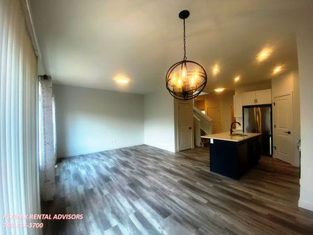 #35 5122 213A Street Northwest - Photo 3