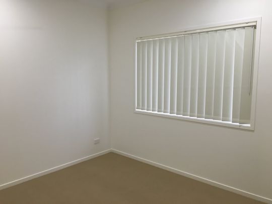 Beautiful Family Home - Convenient Location - Photo 1