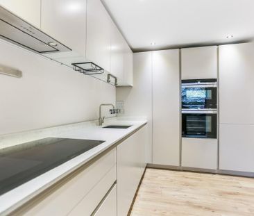 2 bedroom flat to rent - Photo 6