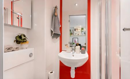 Medium Ensuite - Photo 4