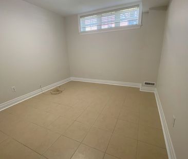 For Lease - 34 Algarve Crescent Unit# Bsmt, Toronto, Ontario - Photo 6