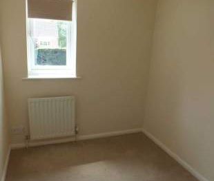 2 bedroom property to rent in St Neots - Photo 1