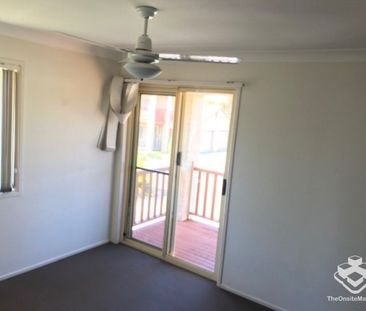 3 BEDROOM TOWNHOUSEâWarrigal State School Catchment - Photo 6