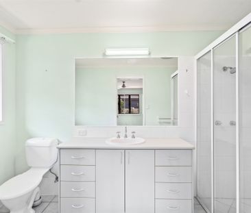 CHARMING FAMILY HOME IN SOUGHT AFTER LOCATION! - Photo 6