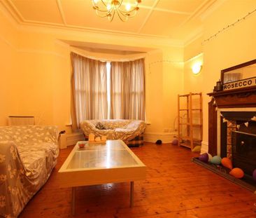 5 bedroom maisonette to rent - Photo 6