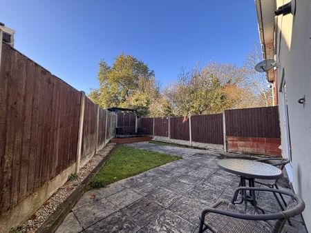 Evesham Crescent, WS3, Property for rent - Photo 3