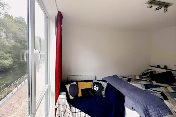 Silver River Studio, Floors 1-6 - Photo 1