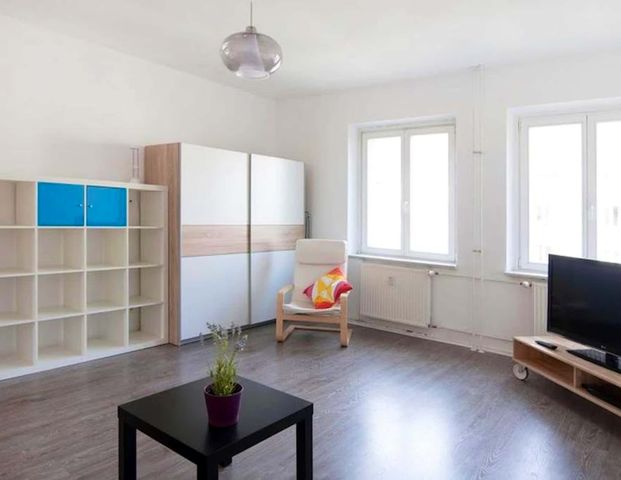 Uhlandstraße - Foto 1