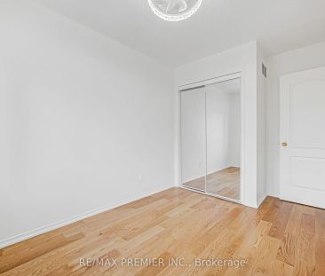 165 Fieldstone Drive #27 - Photo 4