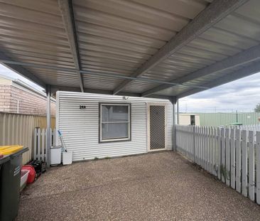 AFFORDABLE & EASY-CARE OPEN PLAN LIVING - Photo 1