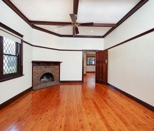 Charming Family Home in Mayfield West! - Photo 5