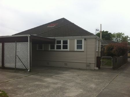 31 Dickson Crescent, HORNBY CHRISTCHURCH - Photo 3