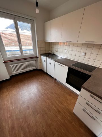 AFFITTASI APPARTAMENTO DI 3.5 LOCALI IN CENTRO A BELLINZONA - Foto 4