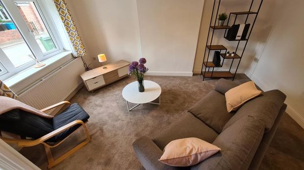 2 bedroom house to rent - Photo 1