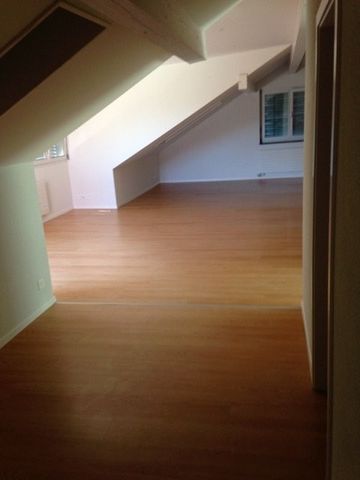 "Wir bieten eine schöne 2,5 Zimmer-Dachwohnung an" - Foto 4