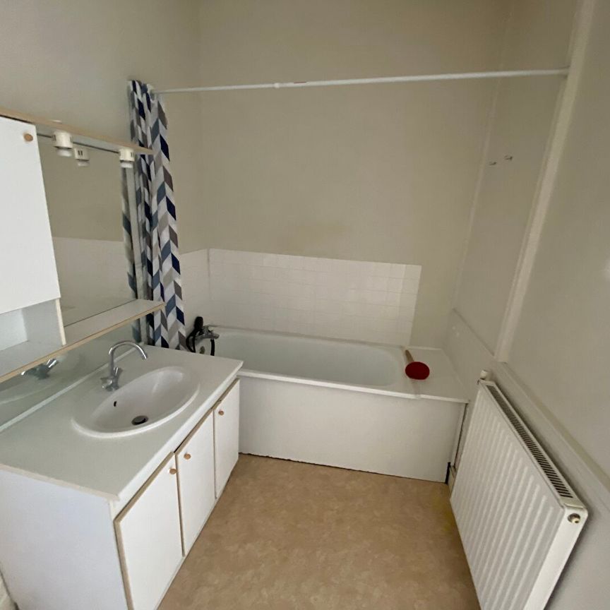 Location Appartement 3 pièces 72m² - Photo 1