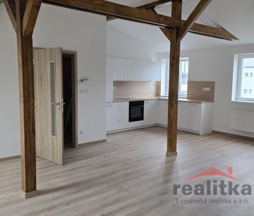 Pronájem bytu 4+kk 107 m2 - Фото 1