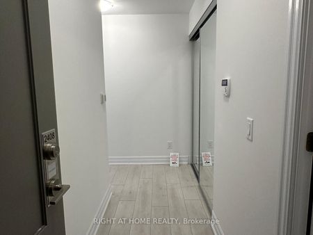 For Lease - 30 Elm Drive Unit# 2408, Mississauga, Ontario - Photo 2