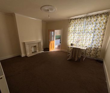 2 bedroom house to rent Gidlow Lane, Wigan, WN6 - Photo 5