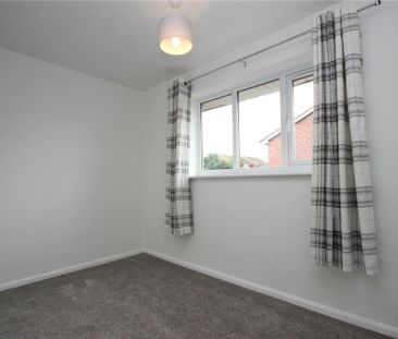 2 bedroom semi-detached house to rent - Photo 4