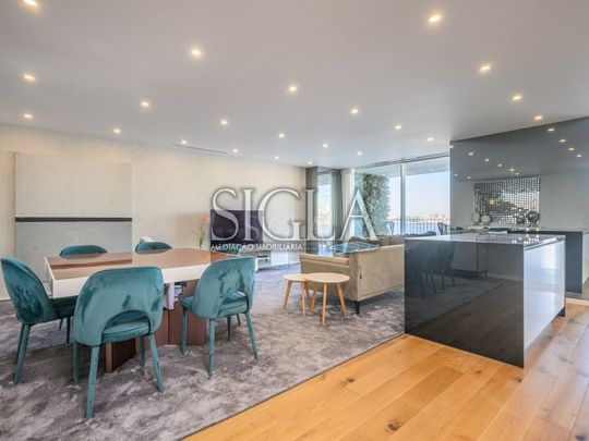 Apartamento T4 em Porto - Photo 1