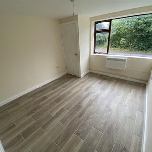 Trentham Road, Stoke-On-Trent - Photo 2