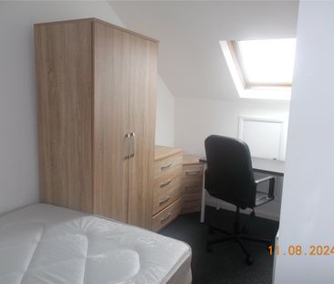 Student Properties to Let - Photo 4