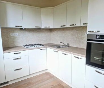 Pronájem bytu 2+1 s lodžií, 54 m - Fotografie 1
