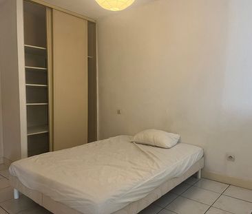 Location Appartement 2 pièces 48m² - Photo 2