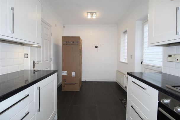 4 Bedroom House - Detached To Let - Photo 1