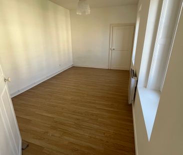 Location Appartement 1 pièce 30m² - Photo 6