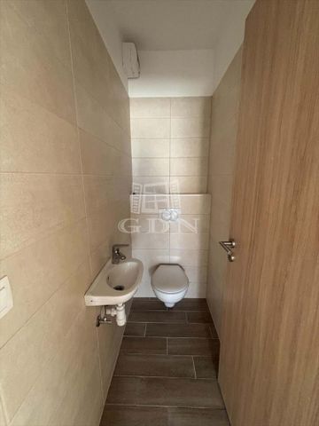 Kiadó új építésű lakás - Szombathely - Photo 5