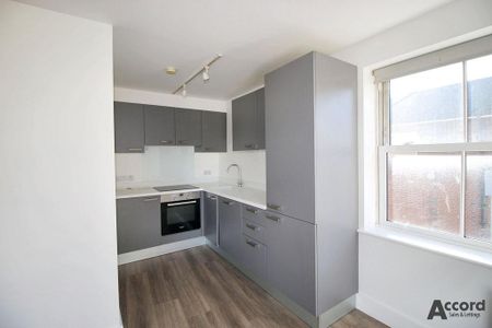 1 bedroom flat to rent - Photo 4