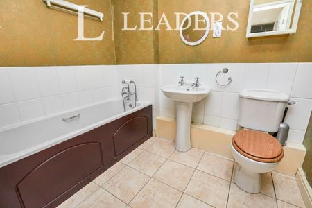 2 bedroom apartment to rent Wheeldon Manor, Wheeldon Avenue, Derby, DE22 - Photo 3