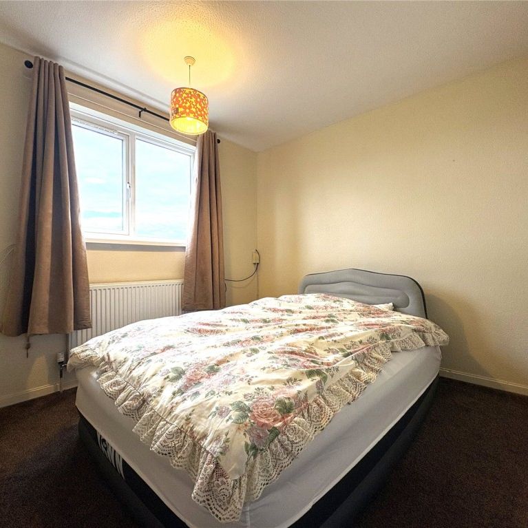3 bed Terraced House for rent - Photo 1