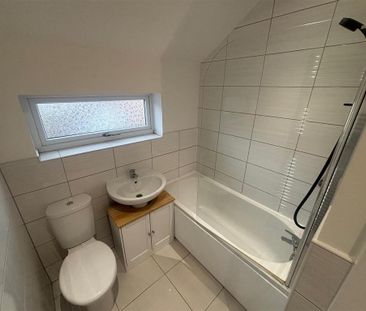 3 bedroom terraced house to rent - Photo 6